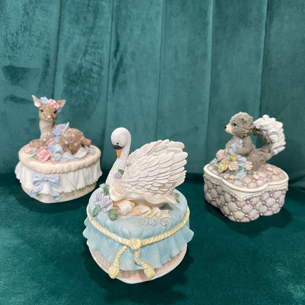 Carousel Musical Collection - Picture 7 of 16